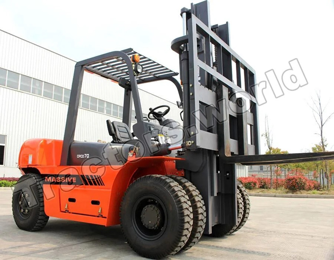 Massive 3CX (Side Shift) Backhoe Loader For Sale